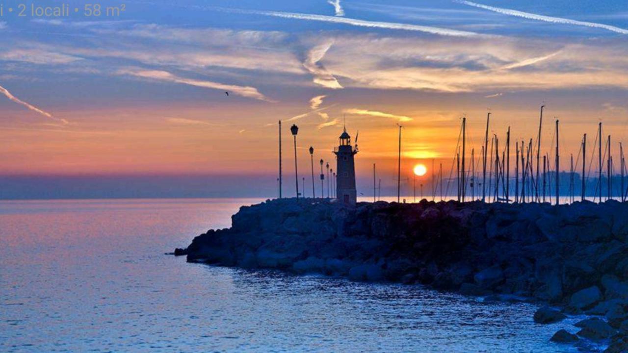 Casa Dell' Ulivo Apartman Desenzano del Garda Kültér fotó